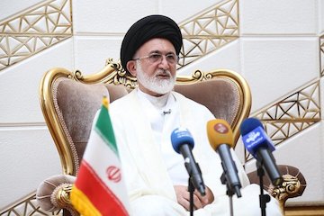 تقدیر سرپرست حجاج از فرودگاه بینالمللی امام خمینی (ره) و ایران ایر/ اجرای خدمات مطلوب برای حجاج قاضی عسگر