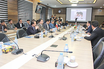 نشست مشترك مدیر بنادرجمهوری آذربایجان با مدیر عامل سازمان بنادر و دریانوردی ایران  جلسه