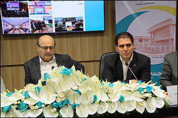 افزایش سرمایه شرکت بازآفرینی شهری به ۱۰۰۰ میلیارد تومان/ اجرای ۱۱۹ پروژه زیرساختی و ۱۵۰ پروژه روبنایی در سال گذشته جلسه