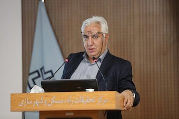 جزئیات ۳ پیشنهاد محققان برای رویارویی با فعالیت آتشفشان دماوند/ ورود ۲۰۰ دستگاه شتابنگار به کشور/ دستگاههای شتابنگار جدید در تهران و مازندران تا ۶ ماه آتی نصب میشوند اسماعیل فرزانگان