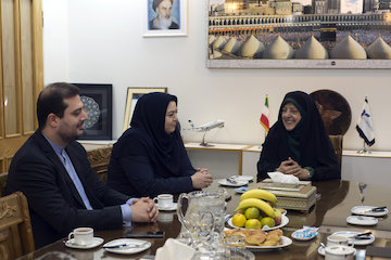 بازدید معاون رییس جمهوردر امور زنان و خانواده از هواپیمایی جمهوری اسلامی ایران هما بازدید