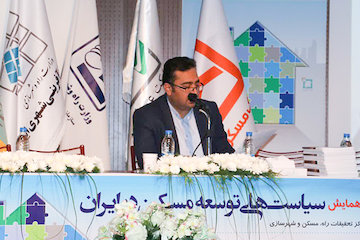 شهرهای جديد بايد محرك توسعه در كشور باشند/ بدون شناخت از اجتماع نمیتوانیم در احداث شهرهای جديد موفق باشيم حبیب اله طاهرخانی