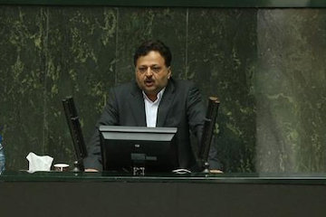 ۵ بار رای اعتماد به آخوندی نشان از عقلانیت مجلس دارد/ مبارزه با فساد توسط آخوندی با منافع برخی در تضاد است/ آخوندی علیرغم تخریبها باید با قاطعیت ادامه دهد محمدنعیم امینی فرد