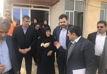 هیچ یک از واحدهای ساخته شده در مناطق زلزله زده آسیب ندید بازدید معاون اول رئیس جمهوری و وزیر راه و شهرسازی از مناطق زلزله زده کرمانشاه
