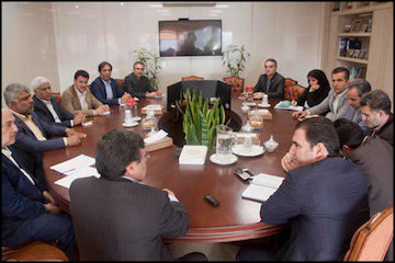 افزایش وام ساخت مسکن برای انبوهسازان تا ۱۱۰ میلیون تومان / اختیار توزیع منابع بازآفرینی به استانداران واگذار شد جلسه