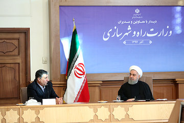 عقب ماندگیهای بخش مسکن جبران شود/ توسعه حمل و نقل ریلی برای امنیت و آرامش مردم در اولویت باشد/حدود ۲۰ درصد خطوط راهآهن کشور در دولت تدبیر و امید احداث شده است/تامین آب ضروریترین مساله در مسکن و شهرسازی است جلسه