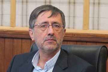 ۱۰۴ هزار دستگاه ناوگان باری در کشور بالای ۳۵ سال عمر دارد که باید نوسازی شود فرامرز مداح