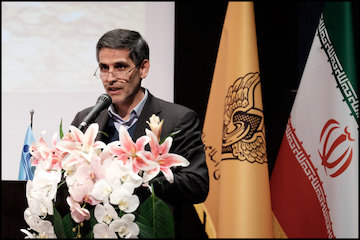 دستیابی به رکورد جابه جایی ۳۵ میلیارد تن کیلومتر تا پایان امسال/ خطوط حومهای توسعه مییابد سعید محمدزاده