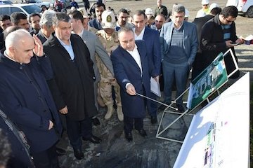 وزیر راه و شهرسازی از راهآهن آستارا بازدید کرد محمد اسلامی