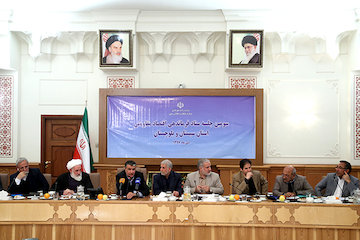 تاکید بر پیگیری ۱۶ محرک اقتصادی در سیستان و بلوچستان جلسه