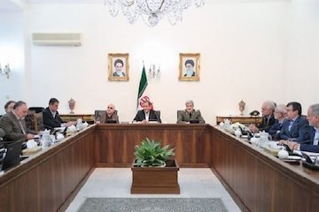 سواحل مکران نقطهای کانونی برای توسعه سیستان و بلوچستان و هرمزگان شود/ تاکید بر اجرایی شدن طرح جامع توسعه سواحل مکران  جلسه