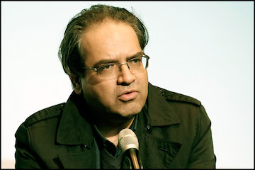 دولت از تمامی توان قانونی و نظارتی خود برای ایجاد انضباط شهری استفاده میکند/تقویت مشارکت و نظارت مردمی برای ارتقای کیفیت زندگی در شهرها  محمد سعید ایزدی