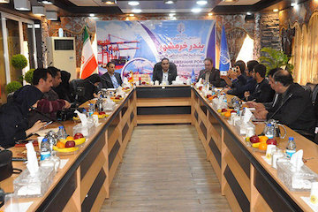 افزایش دوبرابری ظرفیت اسمی تخلیه و بارگیری بندر خرمشهر پس از انقلاب اسلامی/۷۶۰ میلیارد ریال پروژههای آماده بهرهبرداری در بندر خرمشهر نشست مدیر خرمشهر