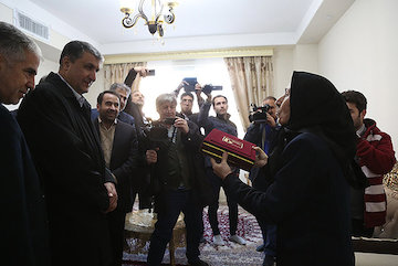 تحویل ۵۰ هزار واحد مسکن مهر به متقاضیان در ایام دهه فجر/ افتتاح ۱۰۰۰ واحد مسکن مهر در استان کرمانشاه مسکن مهر اتباع