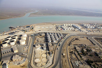 گفتوگوی ایران و سوریه برای گسترش روابط دریایی/بهرهبرداری و آغاز عملیات اجرایی ۲۲طرح توسعهای و عمرانی بنادر خوزستان بنادر خوزستان