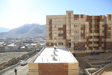 بازدید وزیر راه و شهرسازی از پروژه بازآفرینی شهری ۳۳۶ واحدی کوی سجادیه اراک/ تاکید بر رعایت اصول فنی در ساخت و ساز  مسکن-اراک