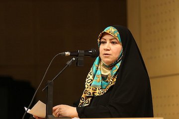 تلاش برای ارتقای حضور زنان در جایگاههای مدیریتی طبق قوانین بالادستی/ ضرورت استفاده از توان بالقوه بانوان در اقدامات اجرایی وزارتخانه خانم صفری
