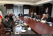 دیدار وزیر راه و شهسازی با اعضای تشکل ها و انجمن های اژانس های مسافری ایران