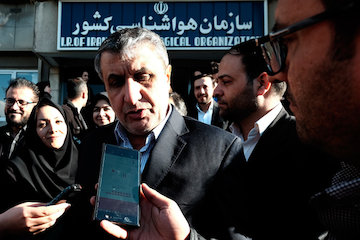 آغاز عملیات اجرایی خط آهن رشت - آستارا با حضور رییس جمهوری/ راهآهن قزوین – رشت یک پروژه فاخر مهندسی عمران در کشور است وزیر در جمع