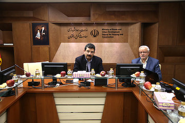 احداث ۱۰۰ هزار واحد مسکونی توسط بنیاد مسکن در ۲ سال آتی بررسی شد جلسه