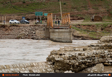 بازدید وزیر راه و شهرسازی از مناطق سیل زده در سفر به استان ایلام (3 )