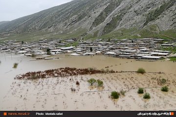تخصیص زمین رایگان برای واحدهای مسکونی تخریب شده در سیل اخیر/آغاز بازسازی واحدهای تعمیری در معمولان و پلدختر سیل پلدختر