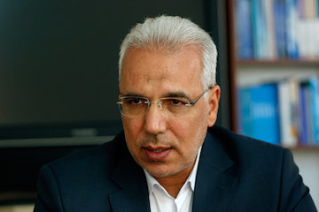 نرخ پرواز اربعین نسبت به سال گذشته ثابت ماند/ نرخ بلیت رفت و برگشت اربعین از تهران ۲ میلیون و ۲۰۰ هزار تومان است مقصود اسعدی سامانی