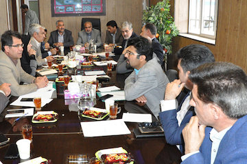 نشست بررسي مسائل حوزه شهرسازي و معماري در شهرهاي قمصر، كامو و چوگان جلسه کاشان