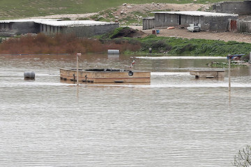 بازديد وزیر راه و شهرسازی از مناطق سیلزده هرمزگان/طغیان رودخانههای جگین و سدیج/آسیب به ۱۲ روستا و ۴۵۰۰واحد مسکونی   سیل