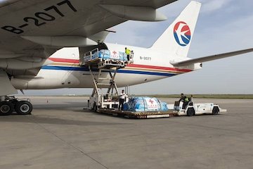 ارائه خدمات هندلینگ به هواپیمای حامل کمکهای بشردوستانه چین توسط ایرانایر/ انتقال کمکهای جمعآوری شده در پاریس به تهران توسط پرواز «هما» امداد چین
