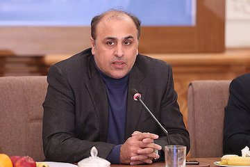 تأکید وزیر راه و شهرسازی بر یکپارچگی تصمیم گیریها روی موضوعات مختلف/ لزوم هماهنگی بین دستگاهی در بخش های مختلف وزارتخانه برای حل مسائل کفاش