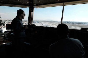هواپیما فرودگاه مهرآباد برج مراقبت
