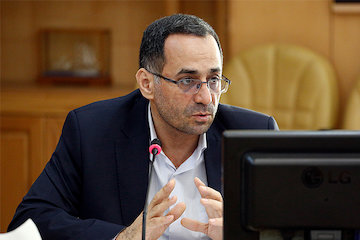کاهش ۷۰ درصدی سفرهای ناوگان عمومی مسافری جاده ای به دلیل شیوع ویروس کرونا مهران قربانی