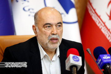سازمان هواپیمایی کشوری در حرفهایگری تمام مقررات ایکائو را رعایت میکند/ تأکید بر خودکفایی ایران در صنعت هوایی علی عابدزاده