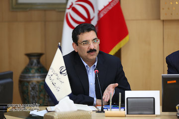 بسته بانک مسکن برای رونق بازار مسکن در جلسه شورای عالی مسکن بررسی شد / احداث ۱۰۰ هزار واحد مسکونی توسط شرکت بازآفرینی شهری با همکاری خیرین مسکنساز و بخش خصوصی برگزاری جلسه شورای مسکن