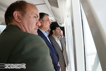 بازدید وزیر راه و شهرسازی از شهر فرودگاهی امام خمینی (ره)