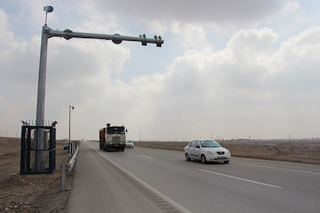 ثبت ۱۰۰۰ تخلف در محورهای مواصلاتی استان سمنان ثبت تخلف