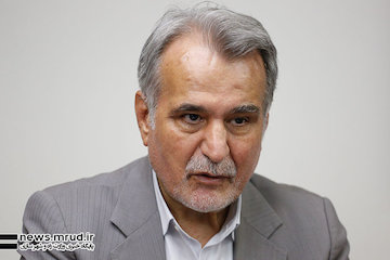 توسعه متوازن و پایدار با مشارکت بخش خصوصی در اجرا محقق میشود احمد خرم