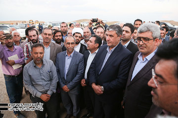 وزارت راه و شهرسازی در پروژههای آزادراهی از جمله آزادراه هشترود - مراغه پیشرفت خوبی داشت  سفر وزیر راه و شهرسازی به آذربایجان شرقی و افتتاح و کلنگ زنی چندین پروژه عمرانی(1)