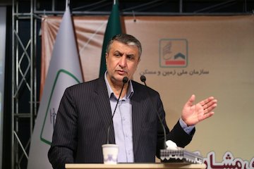 سلامت اداری مدیران استانها رصد و ارزیابی میشود/ مسأله تملک اراضی برای اجرای طرح اقدام ملی از طریق تهاتر حل شود محمد اسلامی