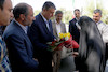 دیدار وزیر راه وشهرسازی با امام جمعه همدان و حضور در گلزار شهدای تویسرکان و بازدید از پروژه های در دست اجرا