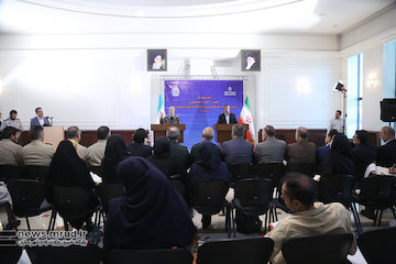 امضای تفاهمنامه ساخت ۱۰۰ هزار واحد مسکونی بین وزرای راه و شهرسازی و دفاع  امضای تفاهم نامه احداث 100 هزار واحدمسکونی بین وزارت راه و وزارت دفاع