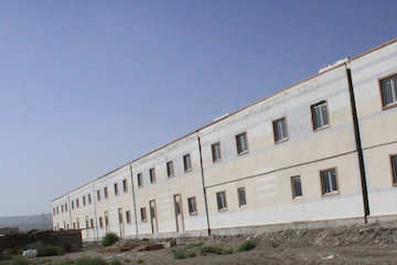 خانه دار شدن ۱۲خانوار دارای دومعلول جسمی در شهرستان جیرفت مسکن کهنوج