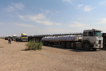 حمل ۳۳۰ تن سیمان از کرمان به اندیمشک با حمل و نقل ریلی تریلی