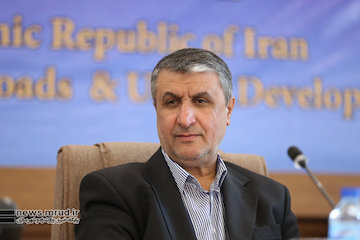 صدور بارنامه الکترونیکی واحد و کریدورهای ترانزیتی در اجلاس روسیه و ترکمنستان بررسی شد/ لغو روادید رانندگان ترانزیت در نشست سه جانبه در دست پیگیری قرار گرفت محمد اسلامی