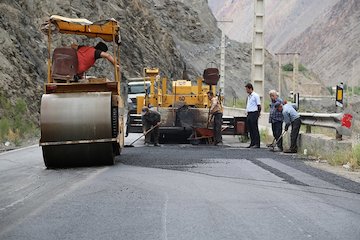 پروژههای بهسازی جادههای لرستان جان میگیرد/ احداث ۹۰ دستگاه پل کلید خورد روکش آسفالت مازندران