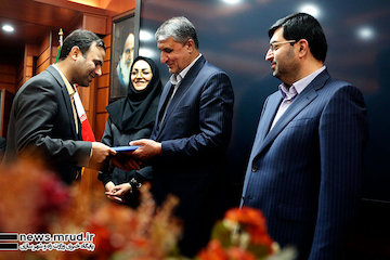 برترین مدیران هواشناسی کشور در بخشهای مختلف معرفی شدند پنجاه و چهارمین نشست شورای مدیران سازمان هواشناسی با حضور وزیر راه و شهرسازی
