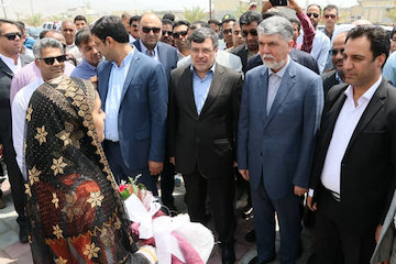 مجتمع فرهنگی و هنری شهرستان رودان افتتاح شد وزیر ارشاد