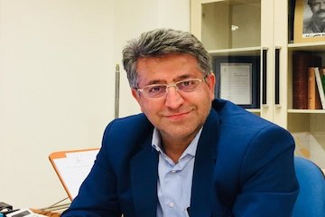 خدمات رسانی بنادر آبادان به زائران یادمان شهدای والفجر ۸ ادامه دارد / ارائه خدمات به بیش از ۴ هزار ۵۰۰ زائر در روز مالکی زاده