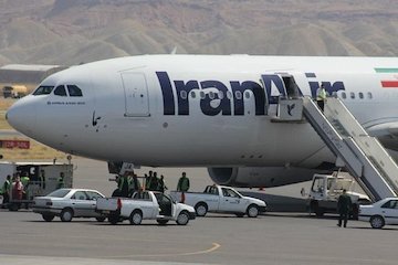 بازگشت بدون دغدغه حجاج کشورمان یکی از اهداف اصلی وزارت راه و شهرسازی است هواپیما هما